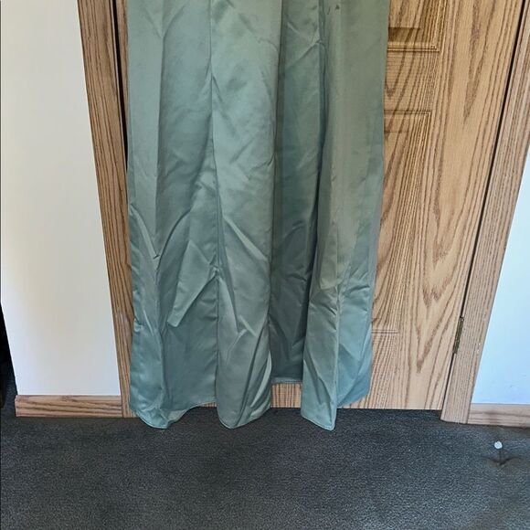 David's Bridal Olive Green Halter Maxi Dress size 4 - Picture 8 of 9